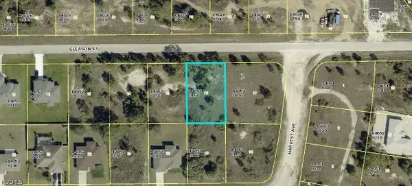 996 Gleason Street, Lehigh Acres, FL 33974