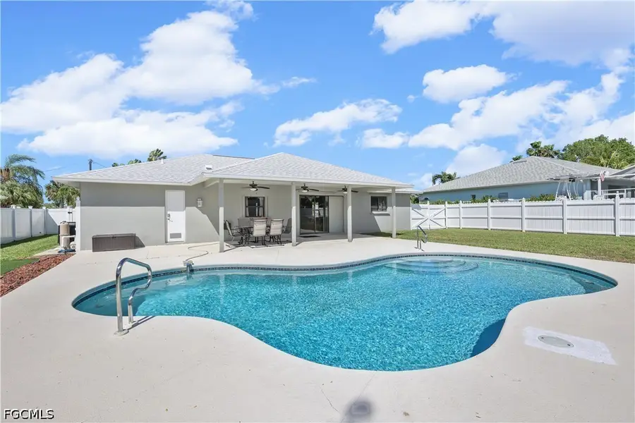 4115 SE 10th Place, Cape Coral, FL 33904 - #3