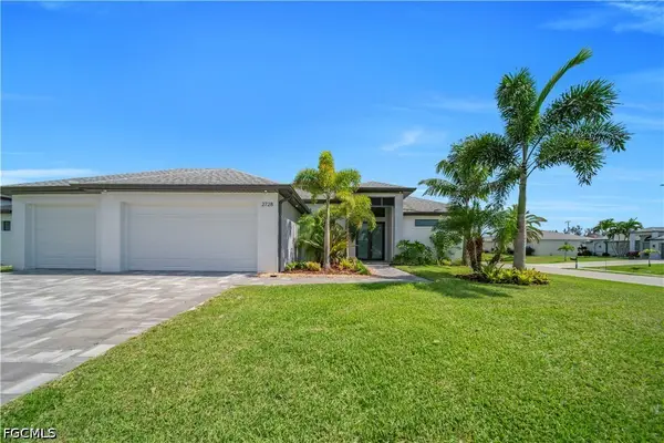 2728 SW 4th Lane, Cape Coral, FL 33991