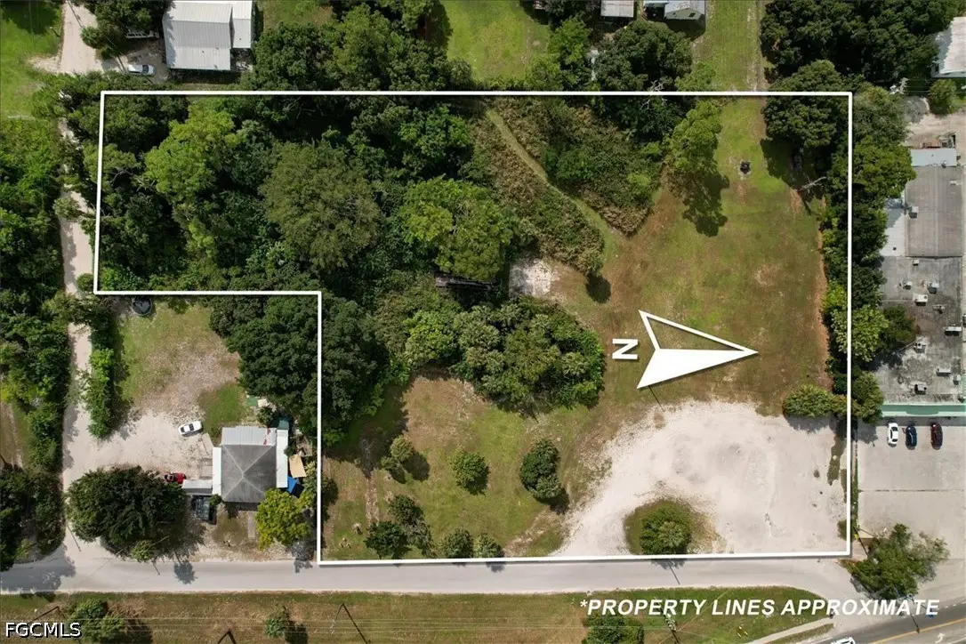 207 N 15th Street, Immokalee, FL 34142 - #1