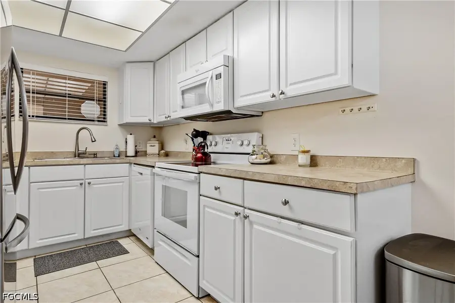 12501 Mcgregor Boulevard #11, Fort Myers, FL 33919 - #3