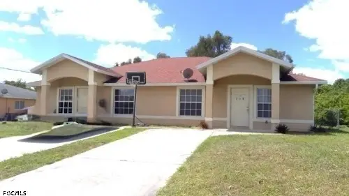 716-718 Ichabod Avenue, Lehigh Acres, FL 33973
