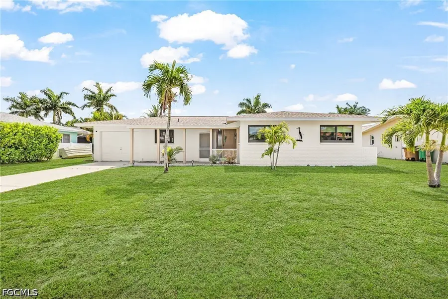 3009 SE 19th Place, Cape Coral, FL 33904 - #2