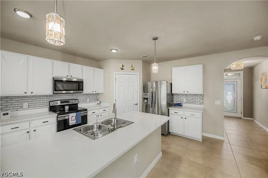 2495 Ciales Court, Cape Coral, FL 33909 - #2