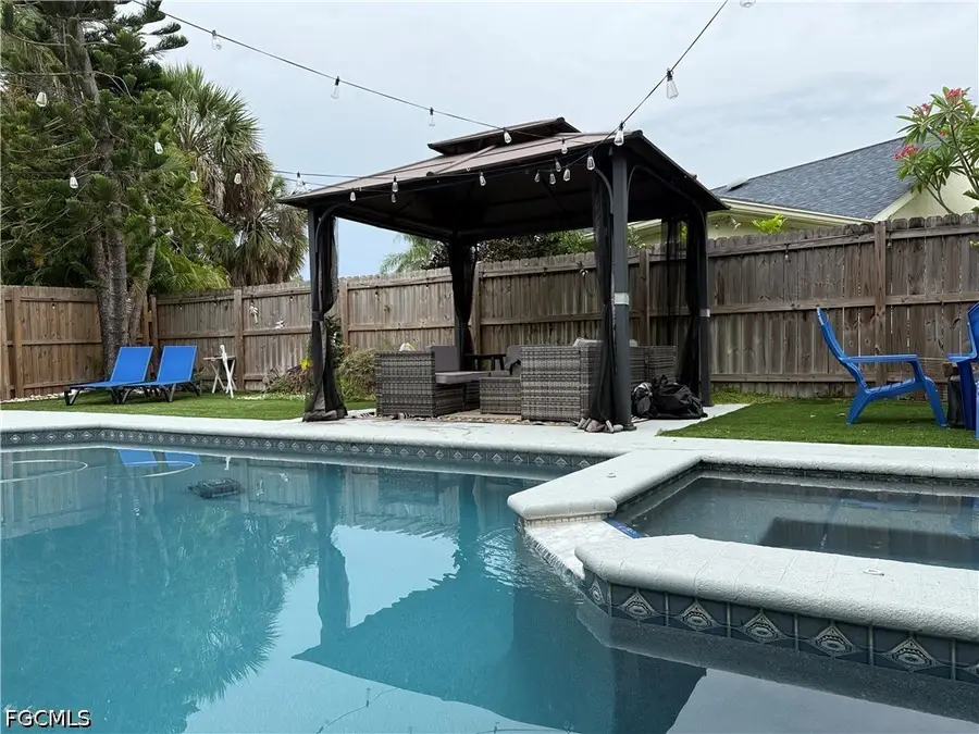 15009 Cloverdale Drive, Fort Myers, FL 33919 - #3