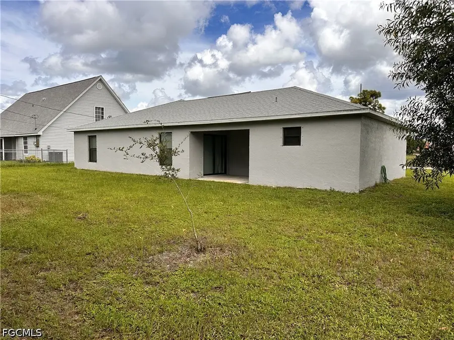 2212 SW Santa Barbara Place, Cape Coral, FL 33991 - #3