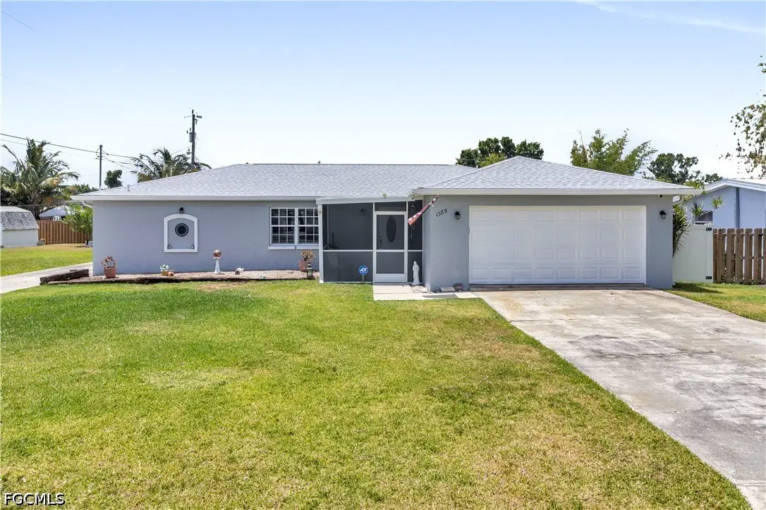 1385 Pine Avenue, North Fort Myers, FL 33917 - #1