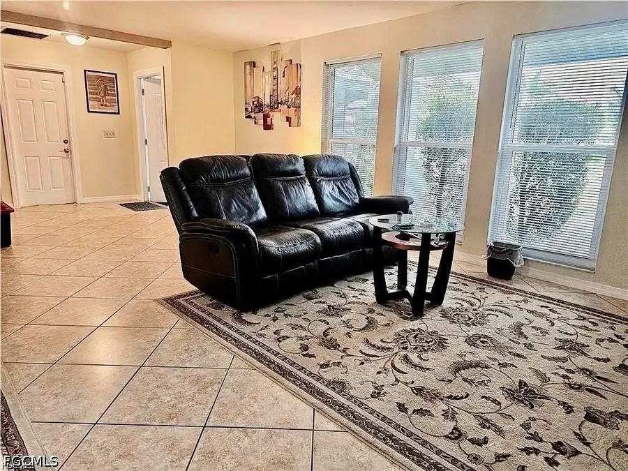 124 SE 31st Street, Cape Coral, FL 33904 - #2