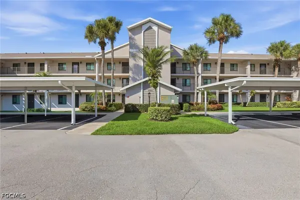 460 Fox Haven Drive #1206, Naples, FL 34104