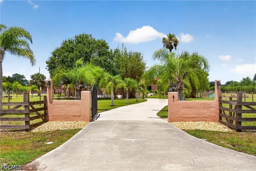 6670 Pangola Road, Fort Myers, FL 33905 - #2