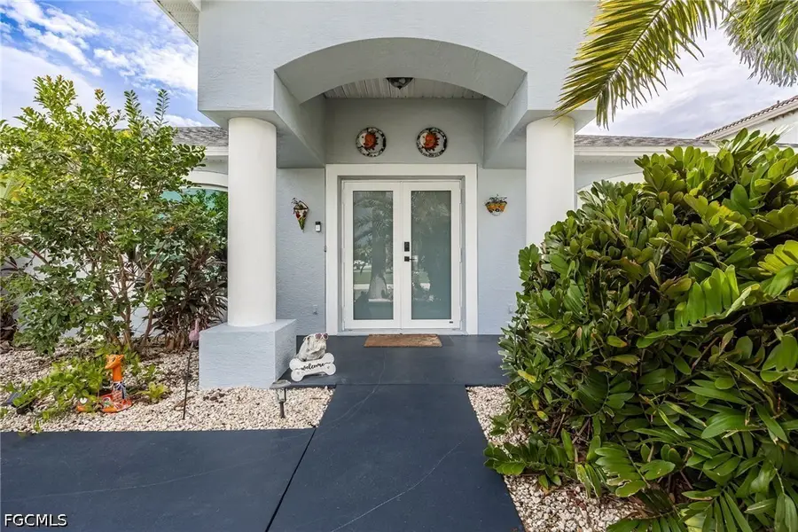 2017 SE 17th Place, Cape Coral, FL 33990 - #3
