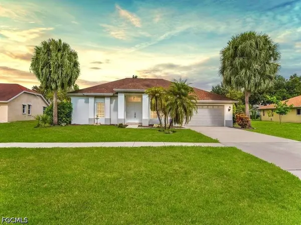 571 Chamonix Avenue S, Lehigh Acres, FL 33974
