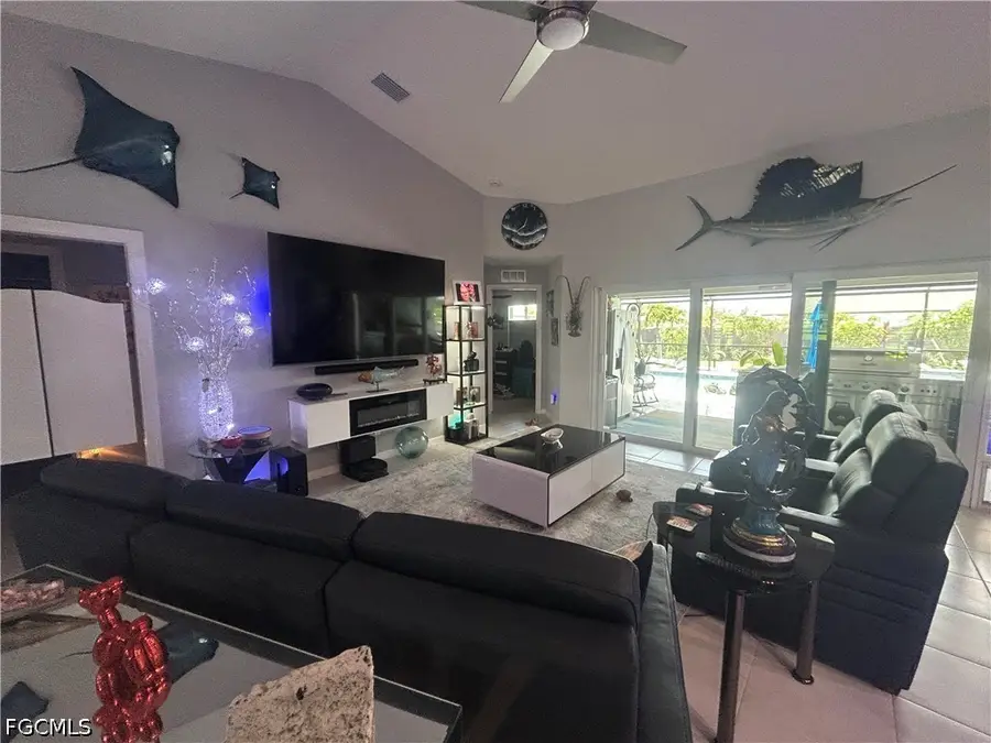 1811 SW 3rd Terrace, Cape Coral, FL 33991 - #2