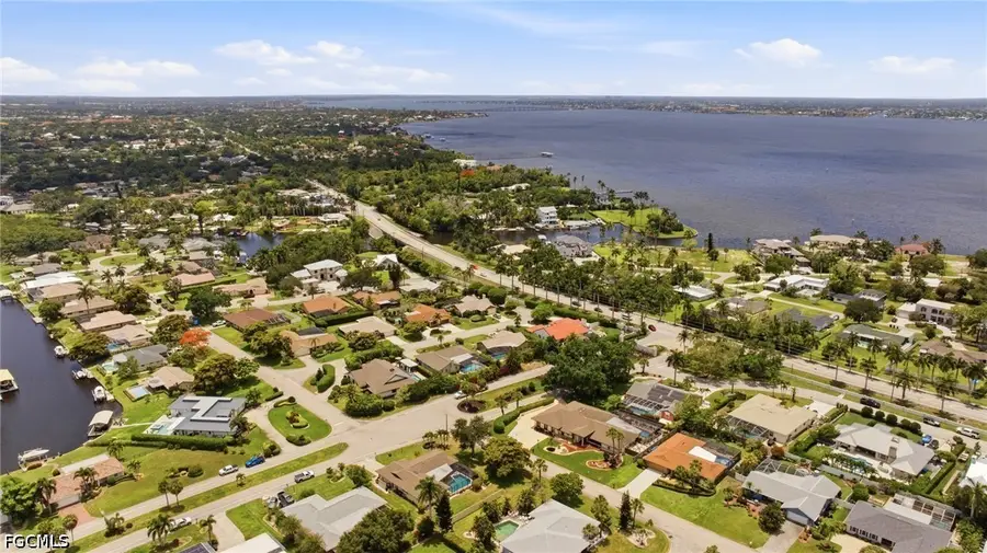 1335 Whiskey Creek Drive, Fort Myers, FL 33919 - #3