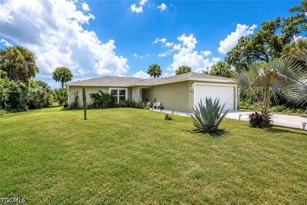 3061 NW Beechwood Circle, Labelle, FL 33935