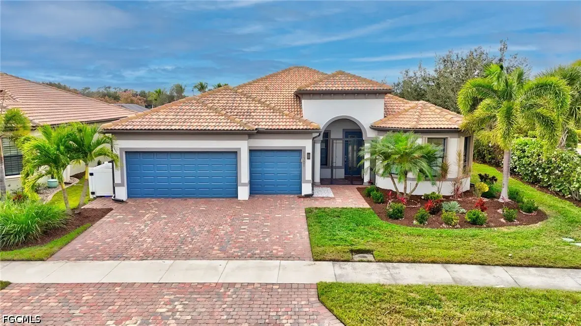 11701 Bowes Circle, Fort Myers, FL 33913 - #1