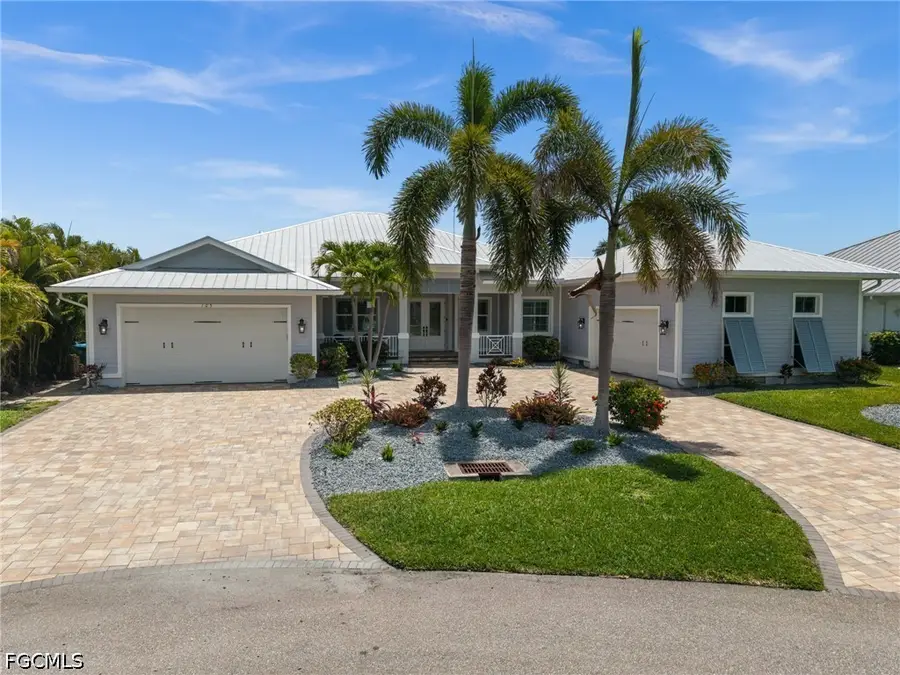 105 SW 52nd Street, Cape Coral, FL 33914 - #2