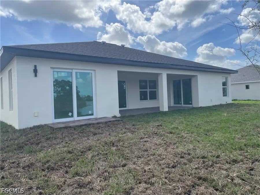 4402 NE 4402 Ne 14th Place, Cape Coral, FL 33909 - #3