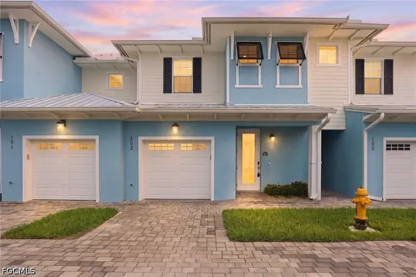 26380 Coco Cay Circle, Bonita Springs, FL 34135