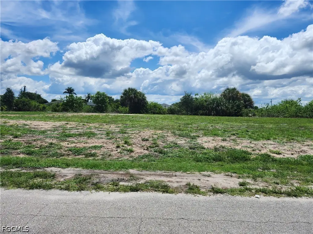 909 NW 12th Place, Cape Coral, FL 33993 - #1