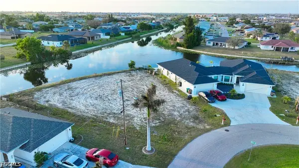 817 SW 8th Street, Cape Coral, FL 33991