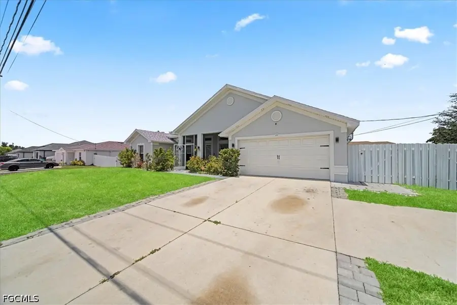22 Nelson Road S, Cape Coral, FL 33991 - #3