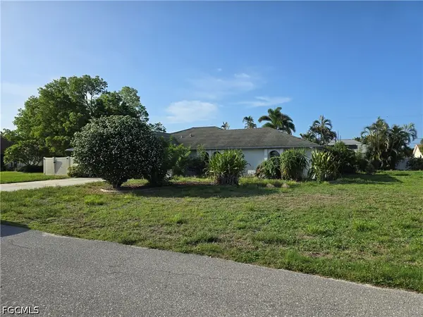 320 SE 2nd Street, Cape Coral, FL 33990