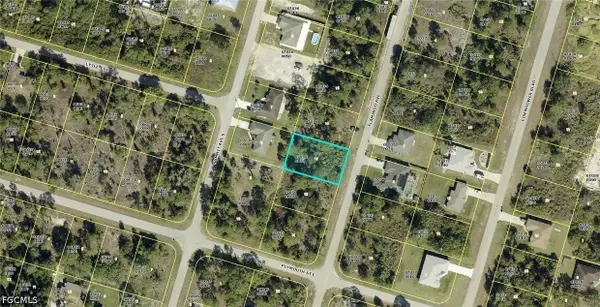 548 Flamingo Avenue, Lehigh Acres, FL 33974