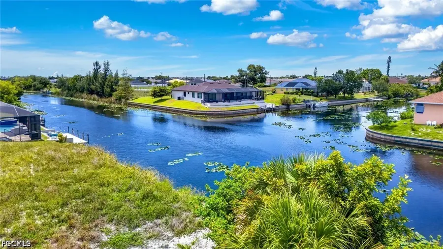 301 NW 5th Terrace, Cape Coral, FL 33993 - #3