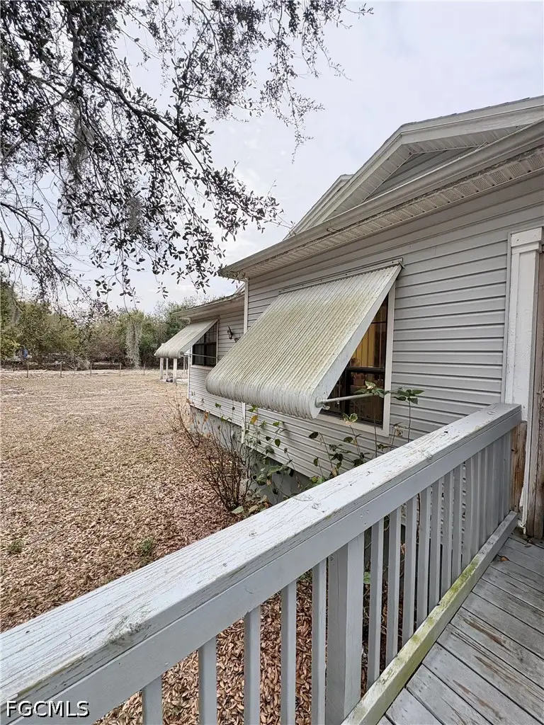 230 N Brida Street, Clewiston, FL 33440 - #3