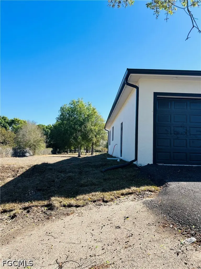 745 N Estribo Street, Clewiston, FL 33440 - #3