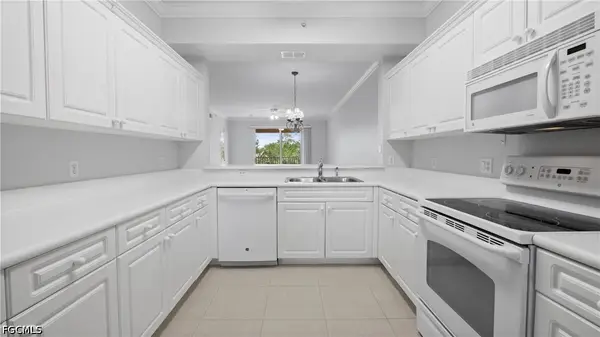 8341 Whiskey Preserve Circle #539, Fort Myers, FL 33919