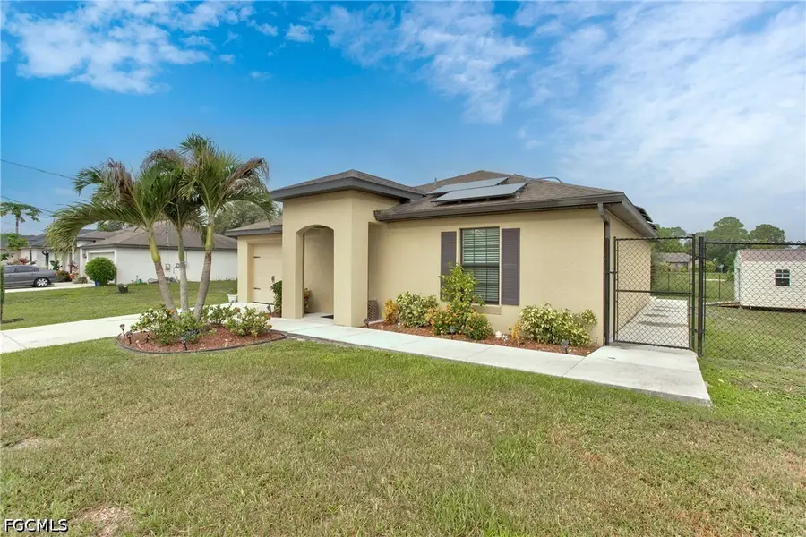 816 Lystra Avenue, Fort Myers, FL 33913 - #3