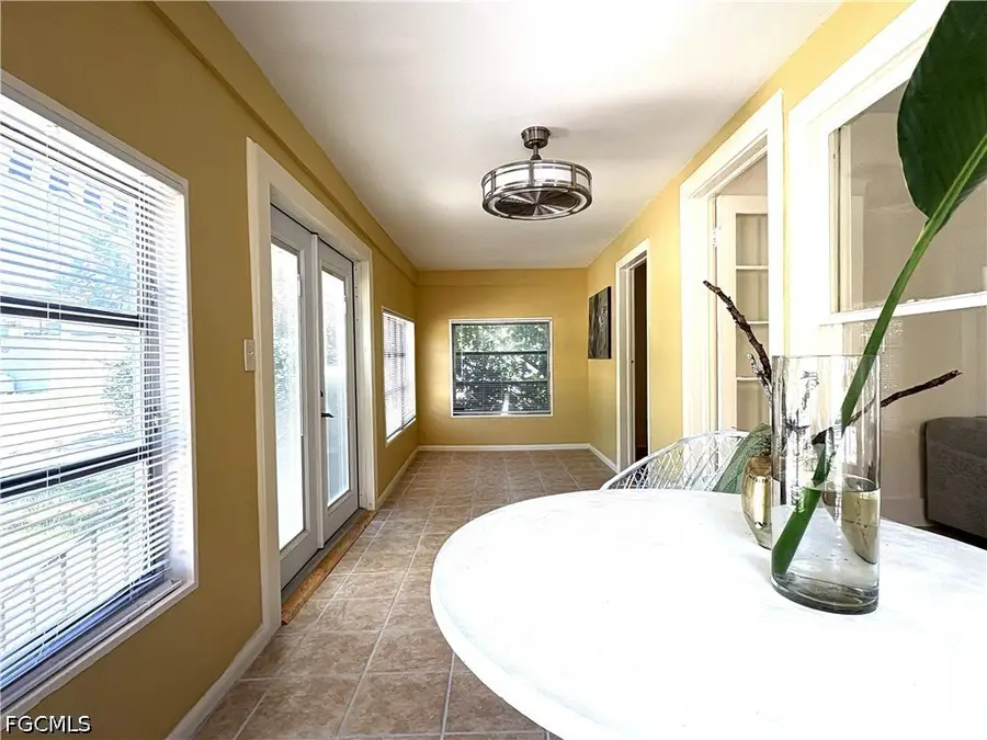 2156 Victoria Avenue, Fort Myers, FL 33901 - #2