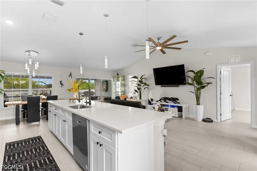 2715 NW 7th Street, Cape Coral, FL 33993 - #3