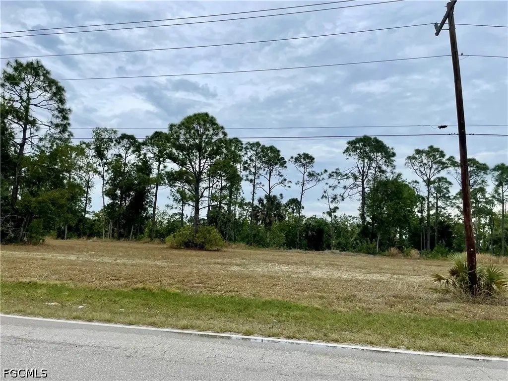 27 Wilmington Parkway, Cape Coral, FL 33993 - #1