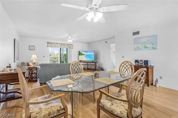 4591 Bay Beach Lane #393, Fort Myers Beach, FL 33931