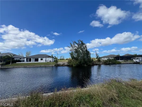 722 NW 39th Avenue, Cape Coral, FL 33993