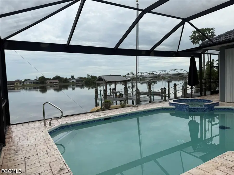 247 SE 6th Street, Cape Coral, FL 33990 - #2