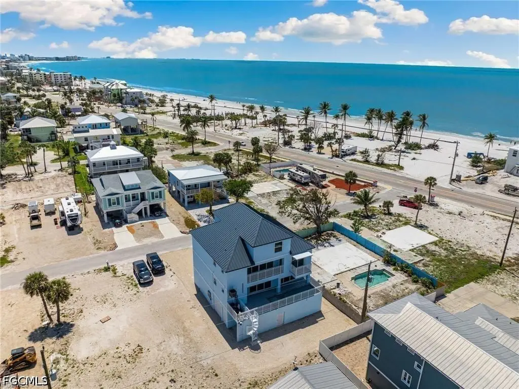 121 Hibiscus Drive, Fort Myers Beach, FL 33931 - #1