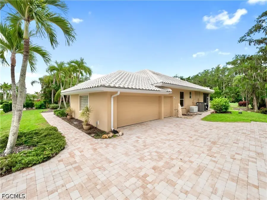8160 Glenfinnan Circle, Fort Myers, FL 33912 - #2