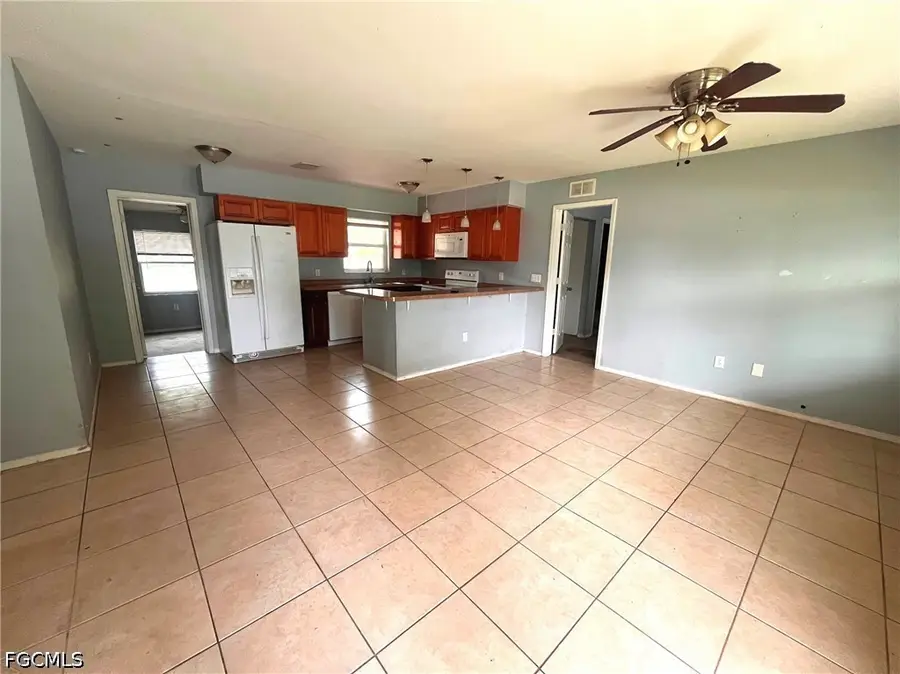 731 Lakeside Drive, Largo, FL 33778 - #3