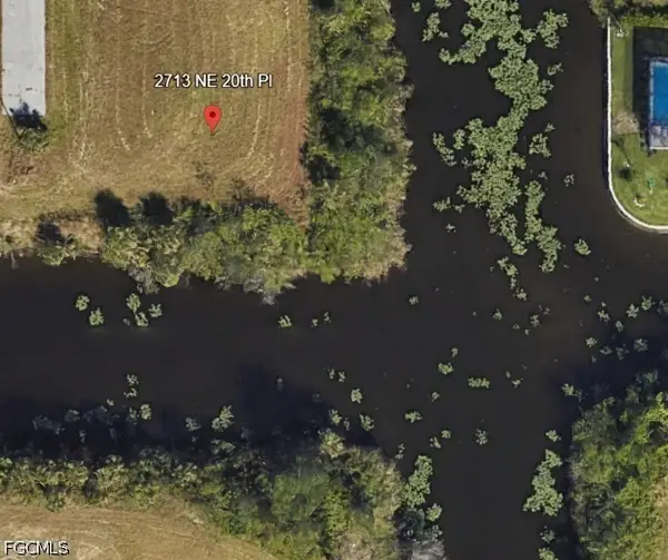 2713 NE 20th Place, Cape Coral, FL 33909