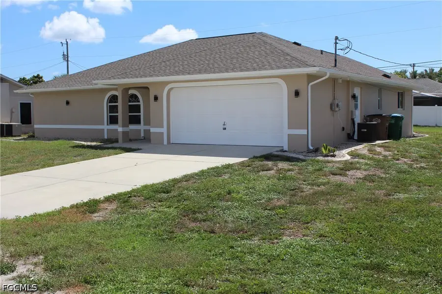 3006 SE 15th Place, Cape Coral, FL 33904 - #2