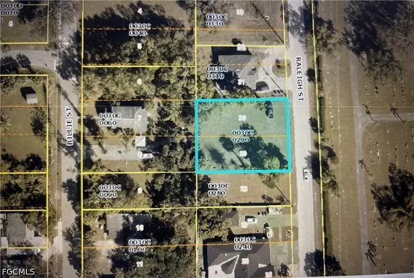 1530 Raleigh Street, Fort Myers, FL 33916