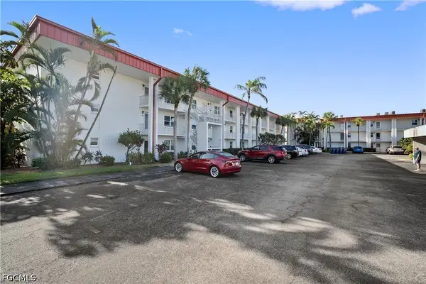 1700 Pine Valley Drive #208, Fort Myers, FL 33907
