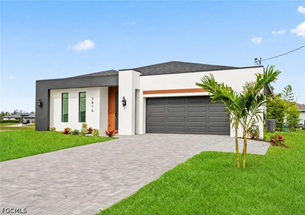 3814 W Gator Circle, Cape Coral, FL 33909 - #1