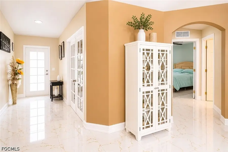 507 Diplomat Parkway E, Cape Coral, FL 33909 - #3