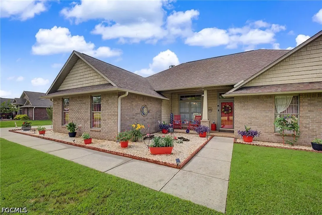 9915 Nichols Lake Road, Milton, FL 32583 - #1