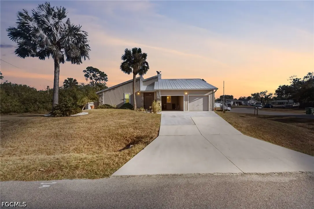 643 Blue Lane Nw, Port Charlotte, FL 33952 - #1